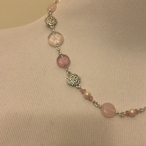 🤑BUNDLE ONLY🤑Charming Charm Necklace - Picture 4 of 4